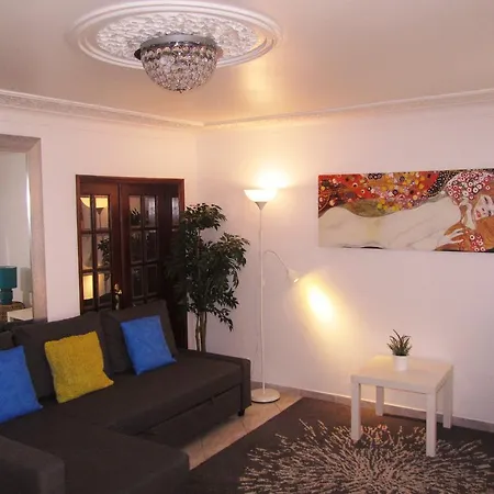 Appartement From *